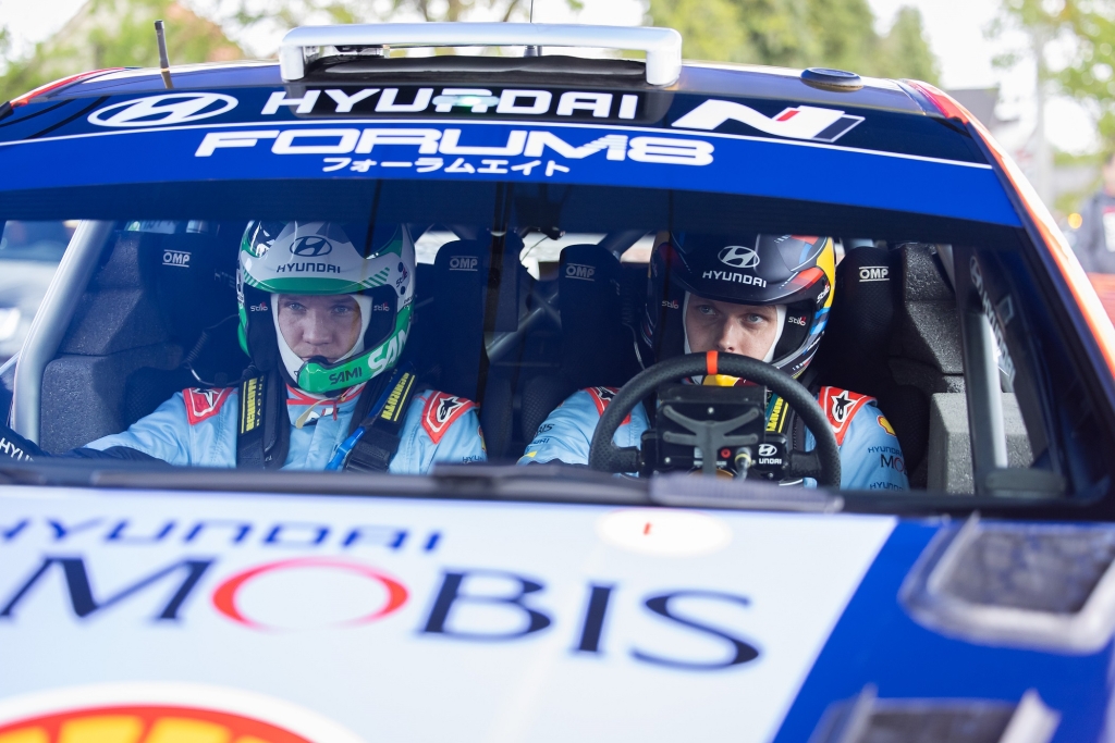 Ott Tänak ja Martin Järveoja.jpg