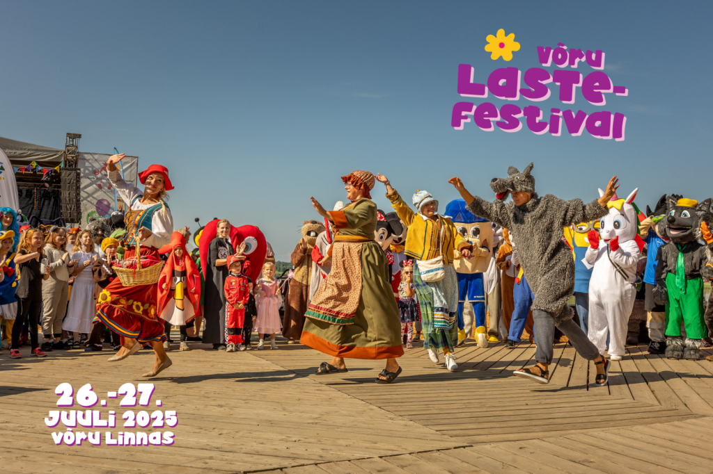 Võru lastefestival hetk maskottide paraadist_Foto Aigar Nagel.png